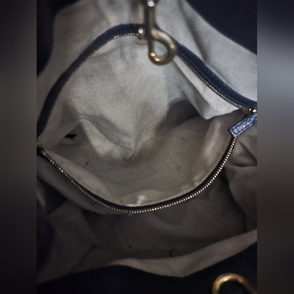 Gucci Soho GG Pebbled Leather Medium Tote W/ Silver Chain (GOOD)(COA)(READ)✨️🖤 - Picture 15 of 16